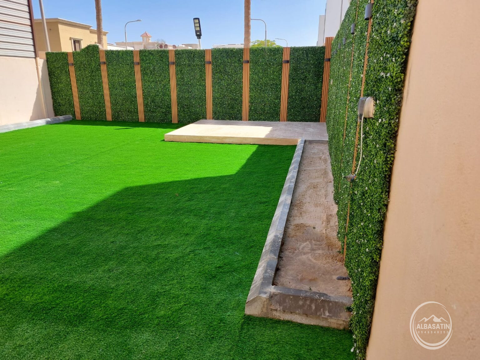 تركيب العشب الجداري بالدمام